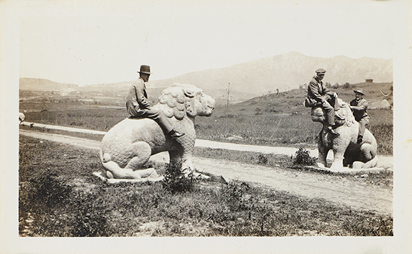 1920年中国青岛、南京、香港等黑白照片12